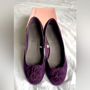 Ballet Flats with Flower